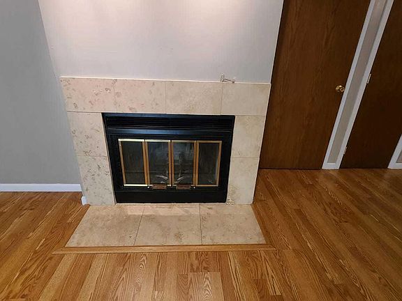3rd image of 683 Rosner Dr #2