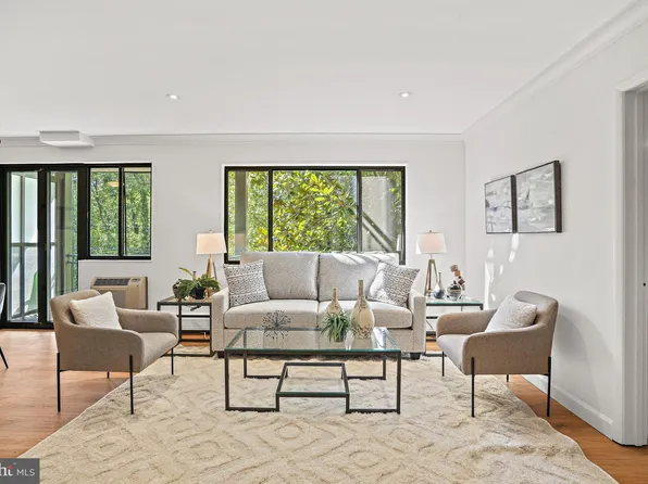 2325 42nd St NW APT 206, Washington, DC 20007