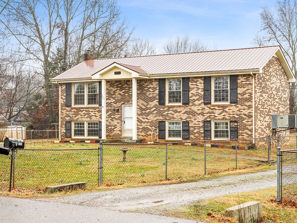1st image of 227 Maplewood Dr