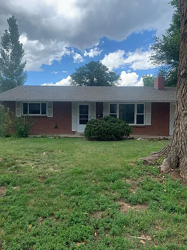 1932 Springfield Dr Photo 1