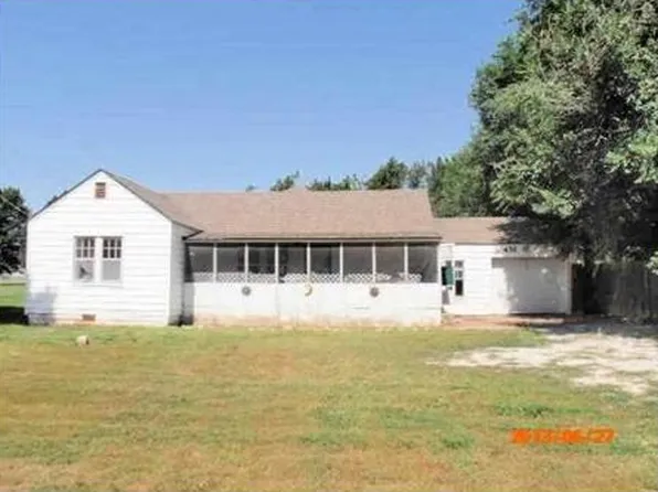 438 S Ash St, Ponca City, OK 74601