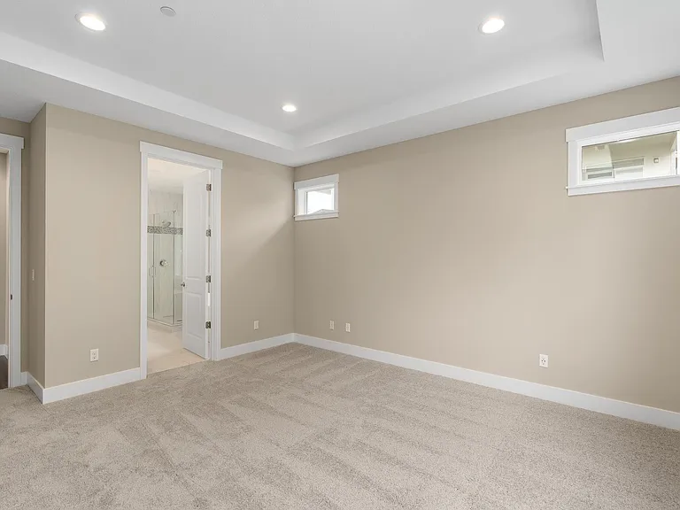 8950 N Kale Cir — Photo 12