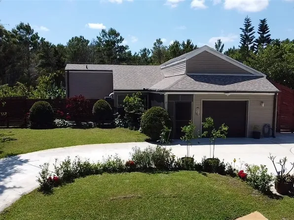 426 Azine Ter, Sebastian, FL 32958