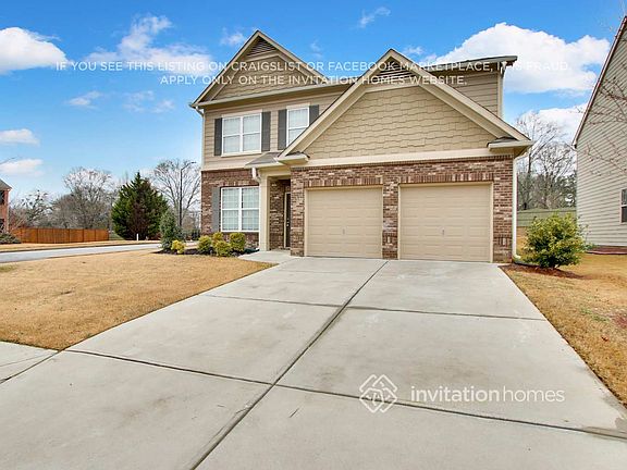 3rd image of 2240 Bonny Glen Cir