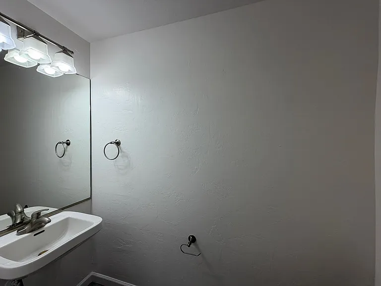 Hedrick1741 — Photo 24