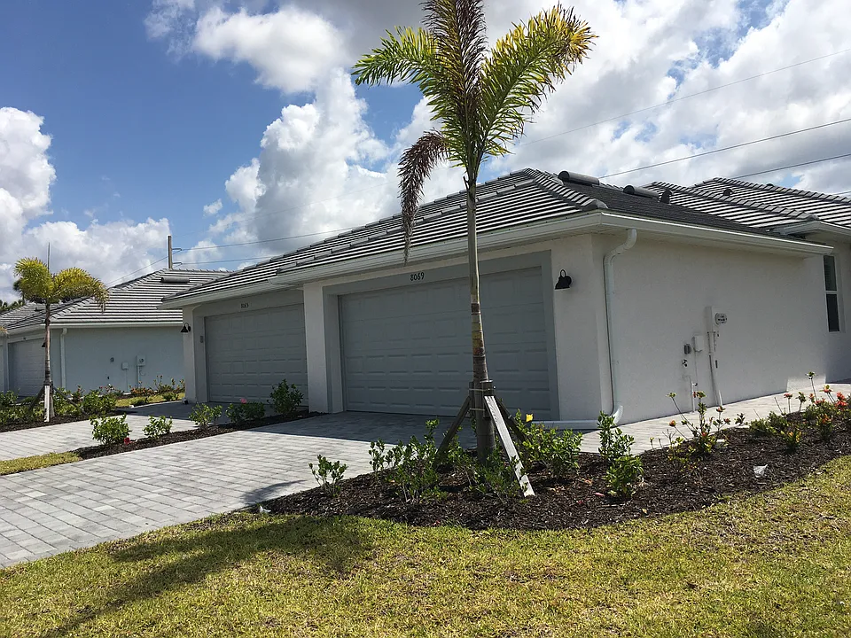 8077 Shore Lake Dr