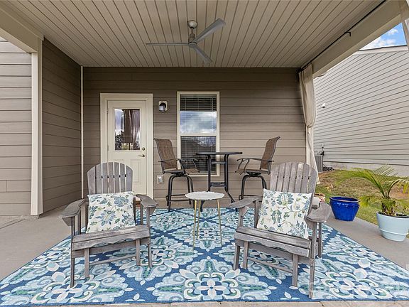 4th image of 2548 Bryant Dr