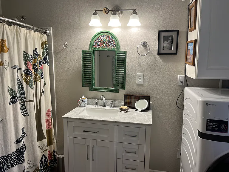 9041 N Saint Vrain Dr — Photo 6