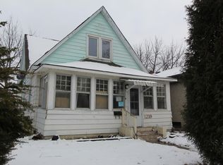 1219 Minnehaha Ave W, Saint Paul, MN 55104