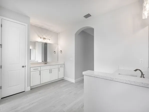 1102 SW Hunnicut Avenue, Port St Lucie, FL 34953