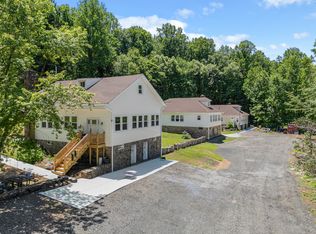 75 Dreamland Park Dr #1, Fleetwood, PA 19522