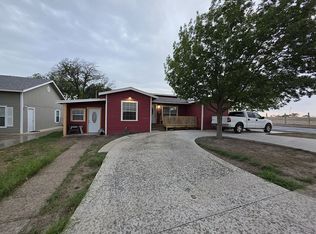1916 N Main St, Del Rio, TX 78840