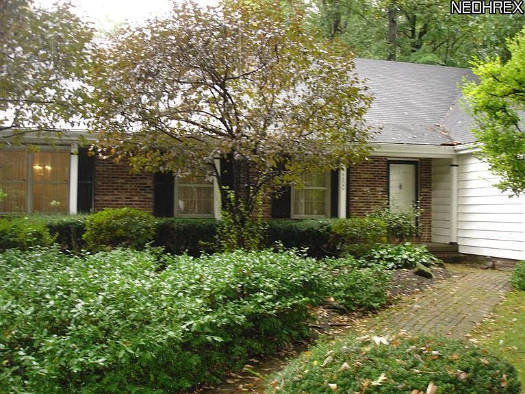 1st image of 4800 Greenbrier Dr