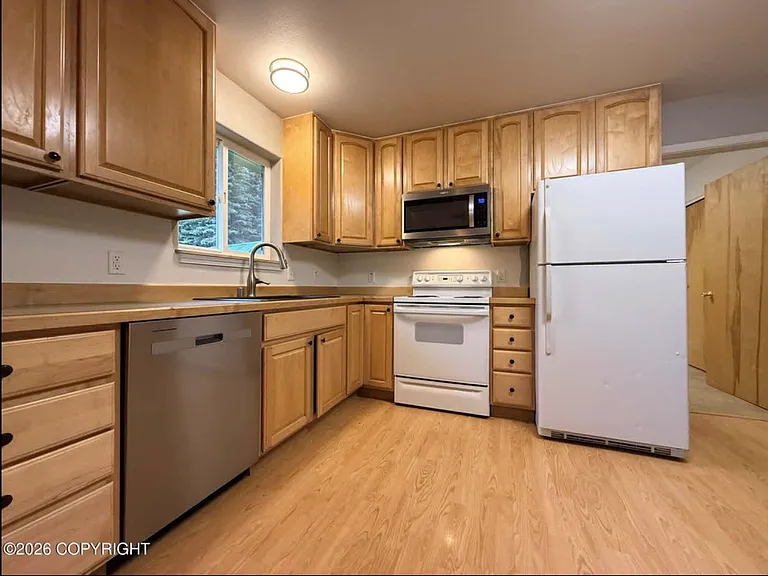 37350 Chinook St — Photo 28