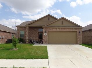 209 Iron Ore Trl, Fort Worth, TX 76131