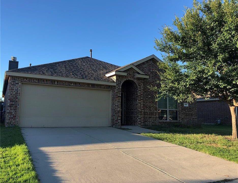1st image of 437 Windridge Dr