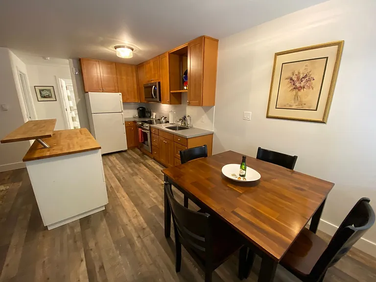 1818 Harvard Ave — Photo 8