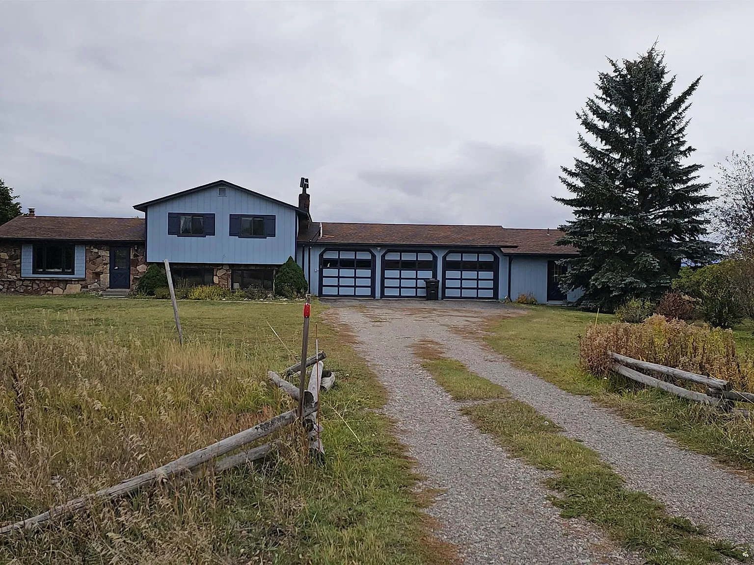 600 Ponderosa Drive - Main House - 1 — Photo 3