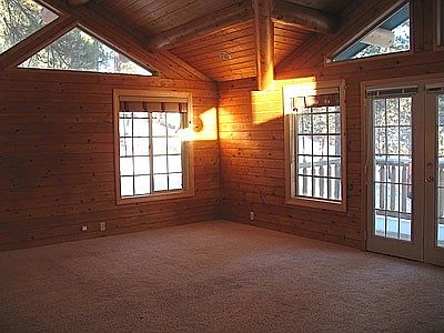 4th image of 170 Carpenter Ln