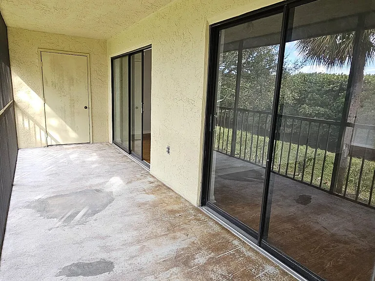 7879 Willow Spring Dr #923 — Photo 18
