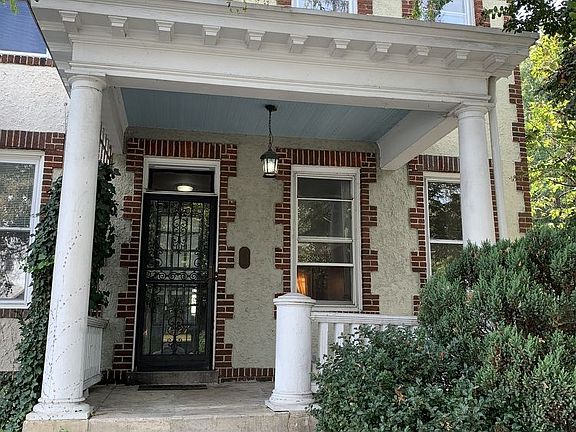 2nd image of 2427 W Main St