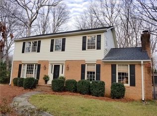 4202 Pheasant Run Dr, Greensboro, NC 27455