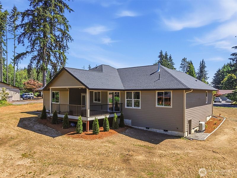 4th image of 123 Cedar Drive