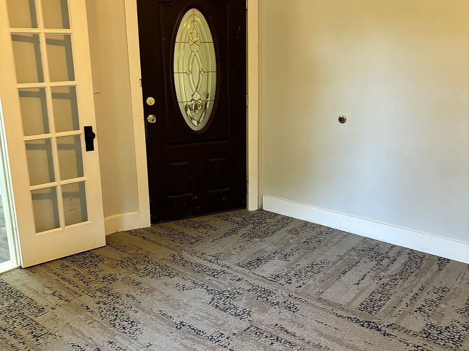 1st image of 131 Wentworth Ave #131B