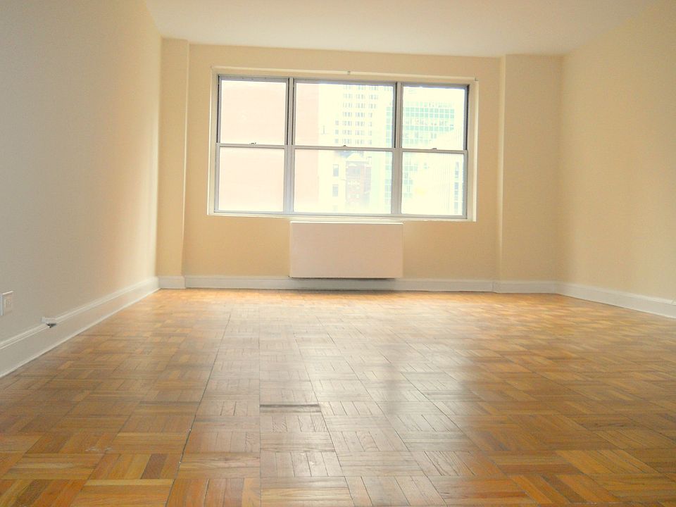1st image of 136 E 55th St APT 12E