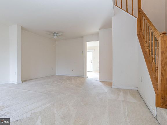 3rd image of 14619 Winterfield Dr