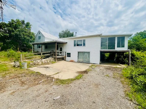 2114 137th Ave, Dorr, MI 49323