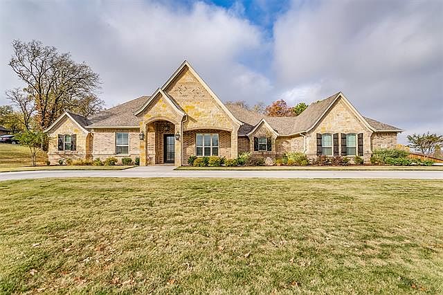 1st image of 4117 Crosswind St