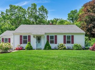 39 Laarhoven Ter, Stoughton, MA 02072