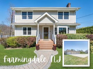 44 Asbury Road, Farmingdale, NJ 07727