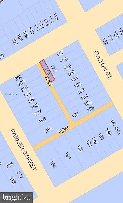 2nd image of 511 W 10th St