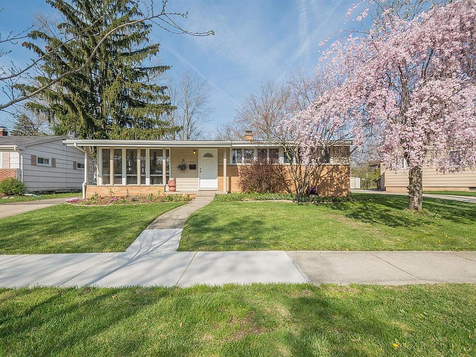 1st image of 2906 Chesterfield Dr