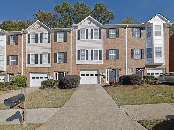 2114 Millgate Ln, Buford, GA 30519