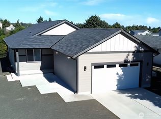 332 Cockle Street SW, Ocean Shores, WA