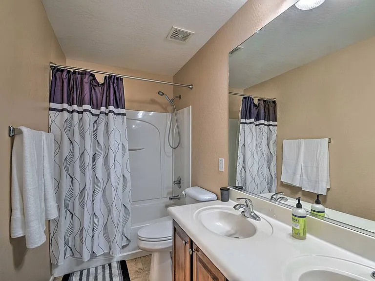 14176 W Country Gables Dr — Photo 10