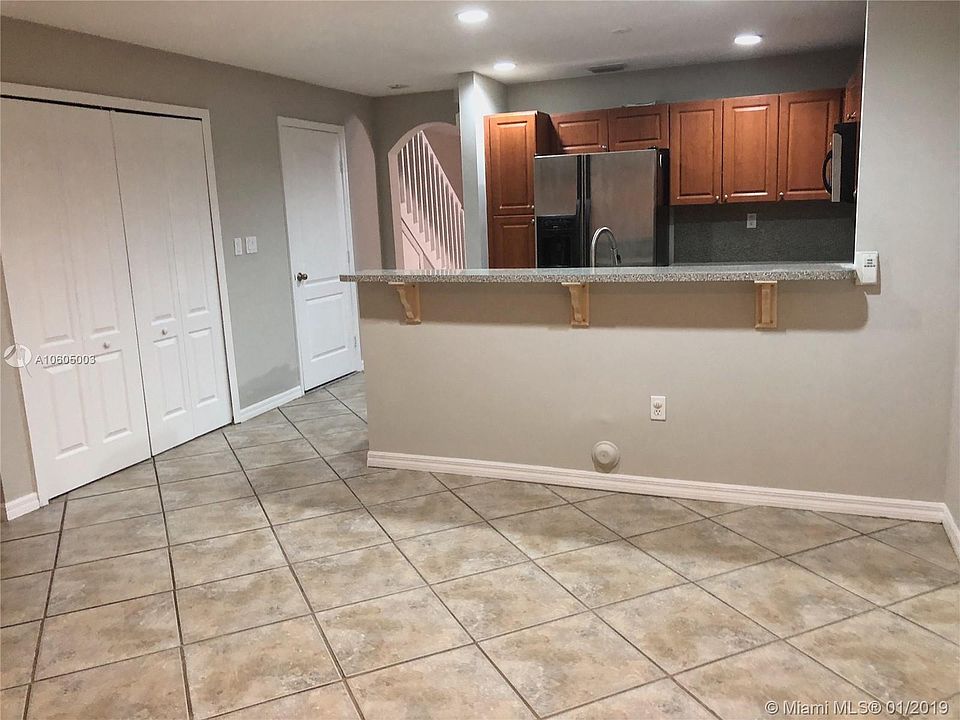 2nd image of 3130 SW 129th Ter