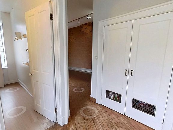 3rd image of 2222 Ohio Ave #2