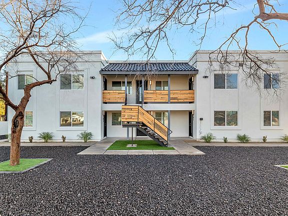 3rd image of 7602 E Polk St APT 202