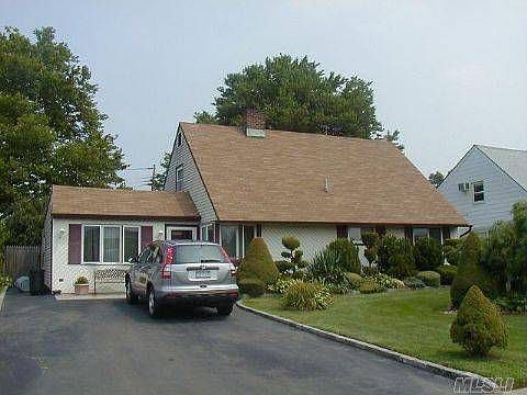 1st image of 131 Abbey Ln