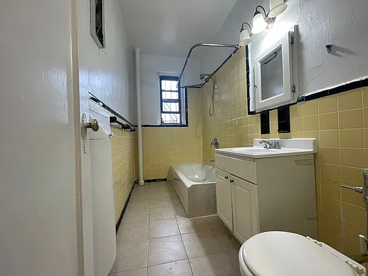 Rented by Zuz Realty | media 6