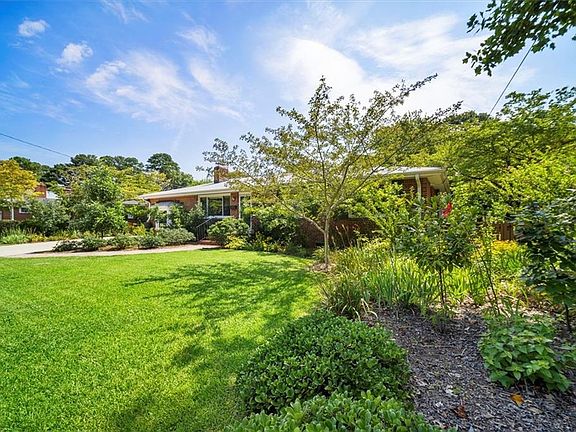 4th image of 7006 Gardner Dr