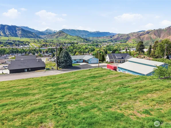333 Kennedy Road, Cashmere, WA 98815