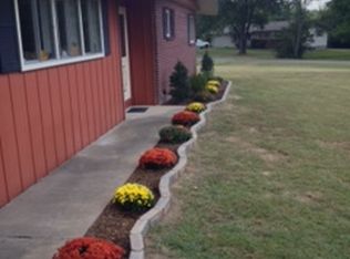 305 Brenda Ln, Energy, IL 62933