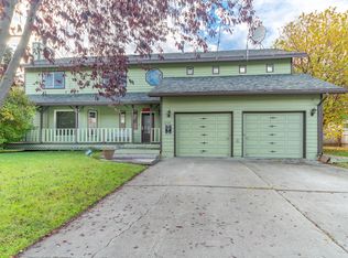 2240 Banbury Dr, Anchorage, AK 99504