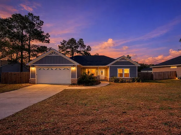 122 Loblolly Cir, Midway, FL 32343