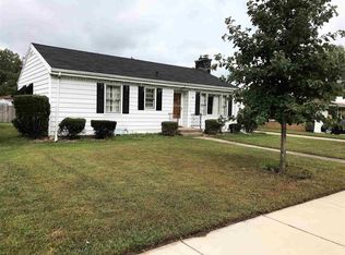 1101 Baker Dr, Elkhart, IN 46516